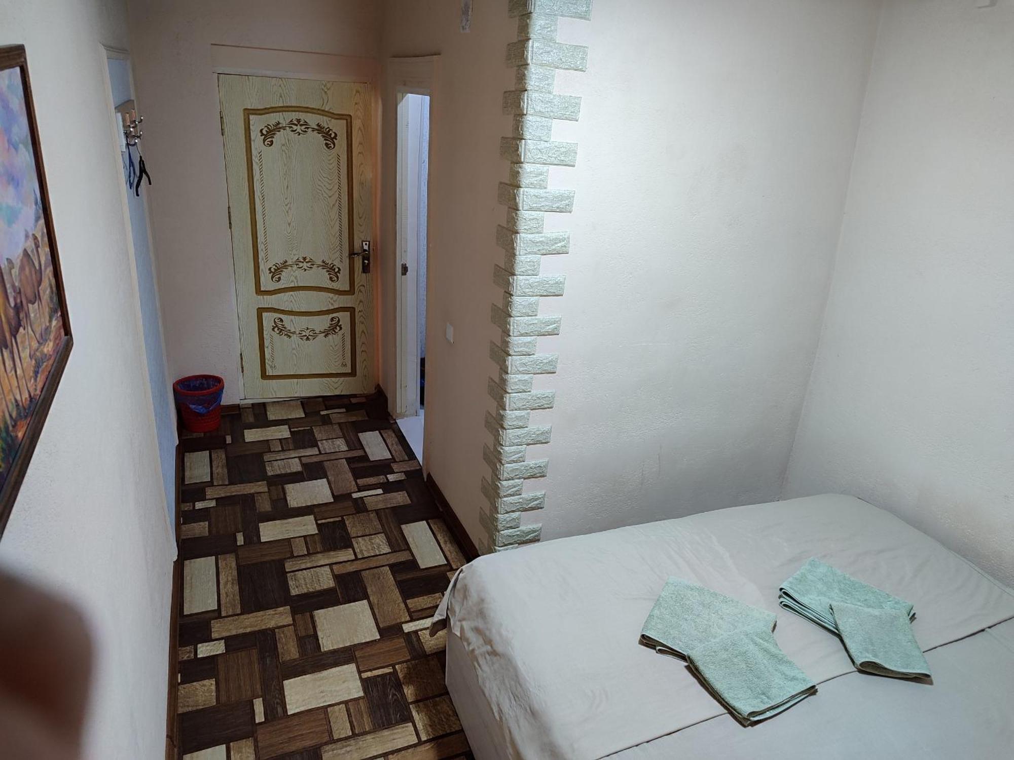 Family Guest House - Friends-J Νούκους Εξωτερικό φωτογραφία